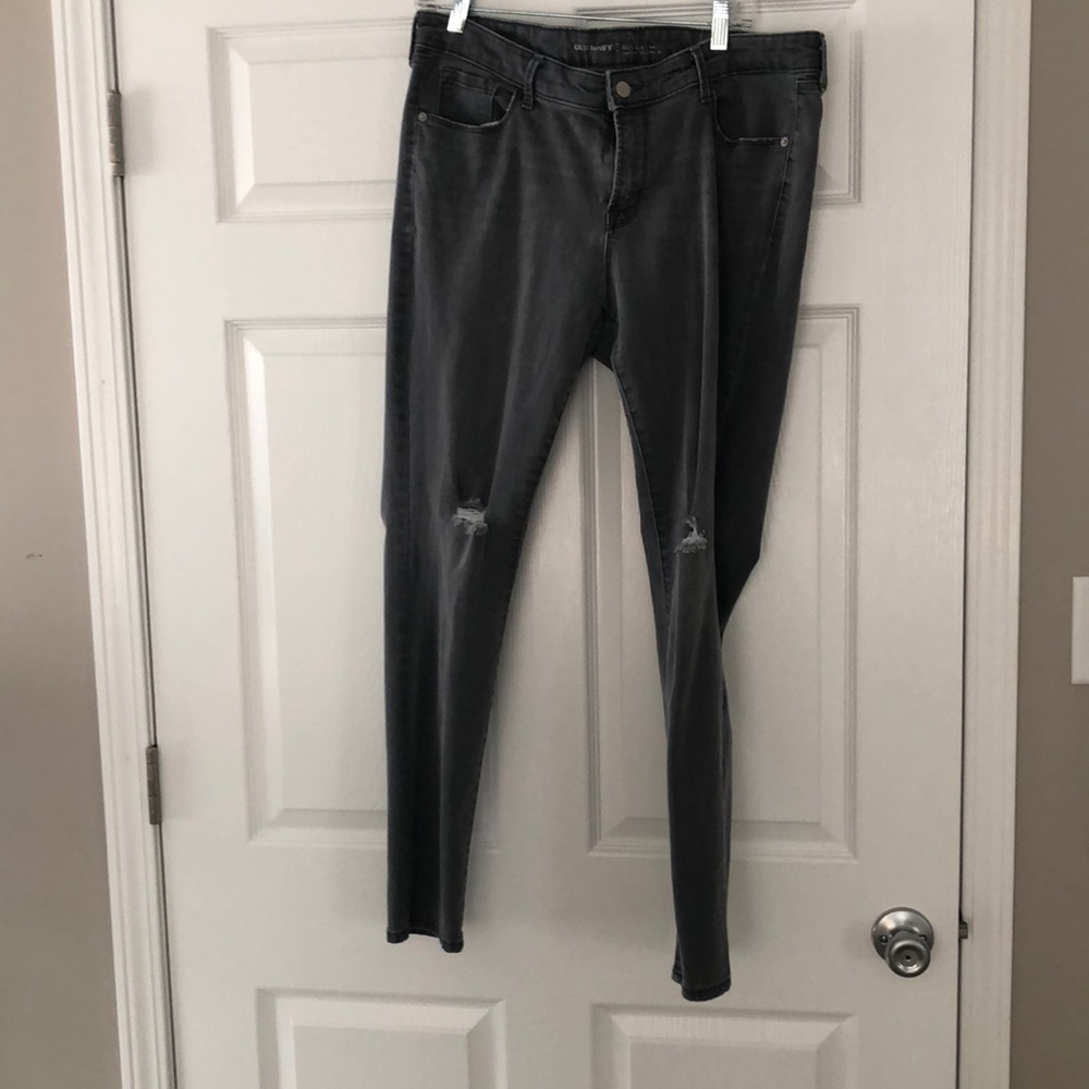 Old Navy. Size 16. Grey jeans.